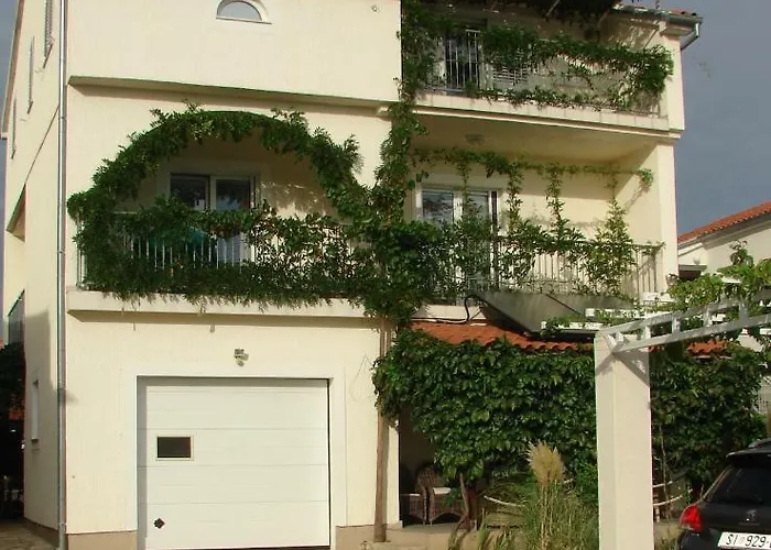 Nera * Brodarica (Sibenik-Knin)